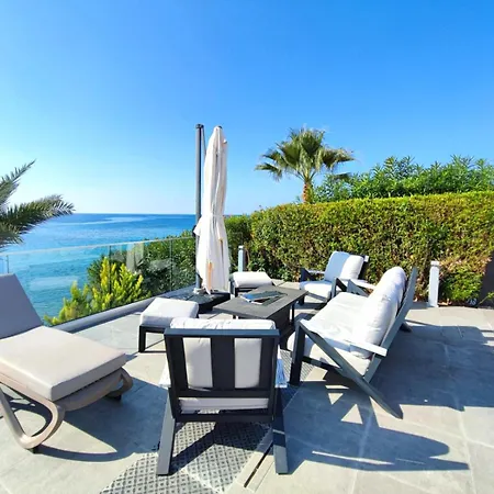 Villa Sunrise First Line In *