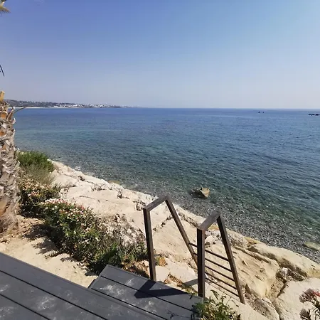 Villa Sunrise First Line In *