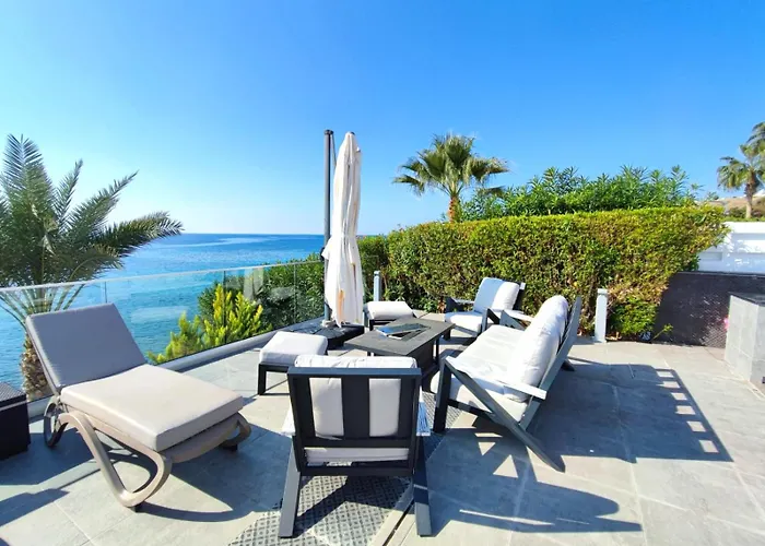 ヴィラ Sunrise First Line In *