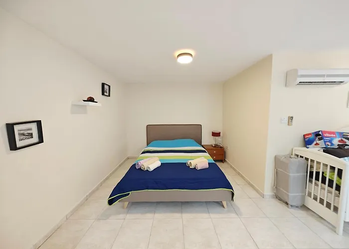 Vila Sunrise First Line In